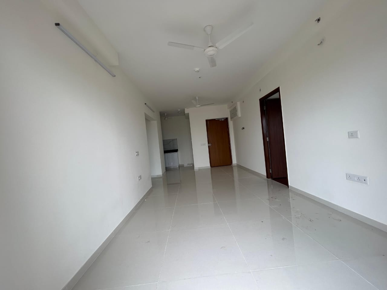 2 BHK Apartment For Rent in Amanora Ascent Towers