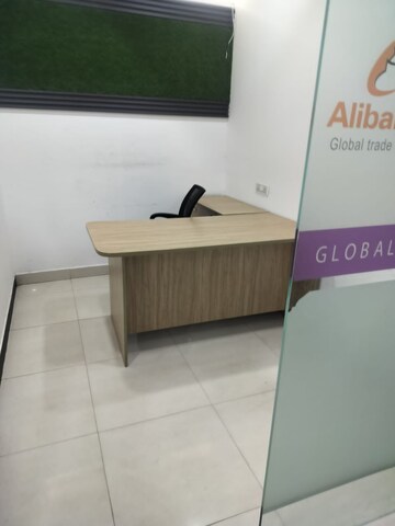  Office Space For Rent in Dhavalgiri Apartment Sector 11, Sector 11