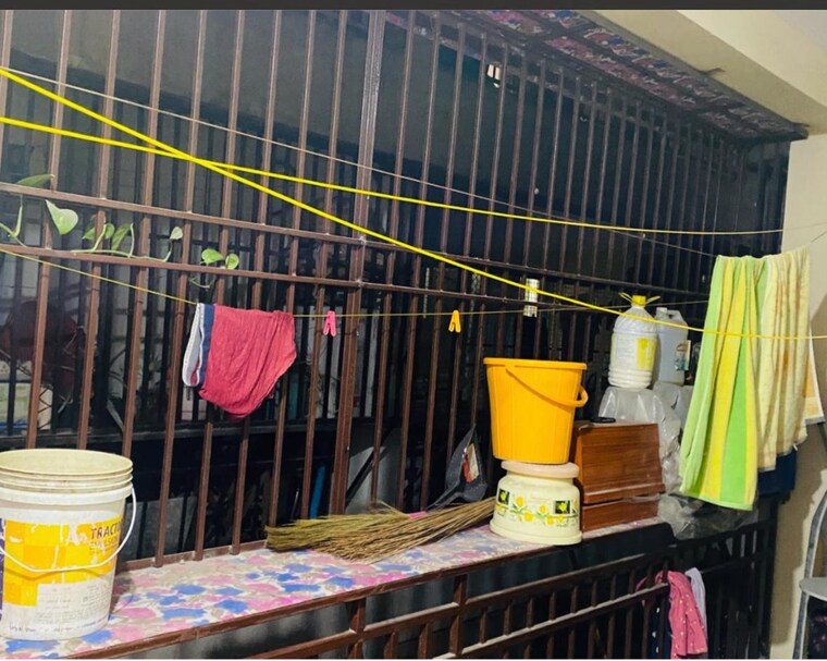 Balcony, parklands 3 Bedroom 250 Sq.Yd. Builder Floor In Sector 85 Faridabad 8648449