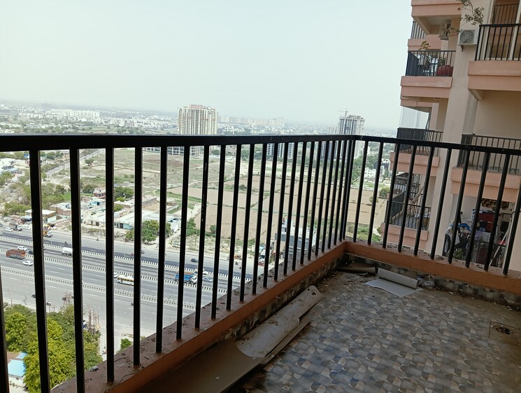 Balcony, landcraft-golflinks-plaza 3 Bedroom 1380 Sq.Ft. Apartment In Pandav Nagar Ghaziabad 8648544