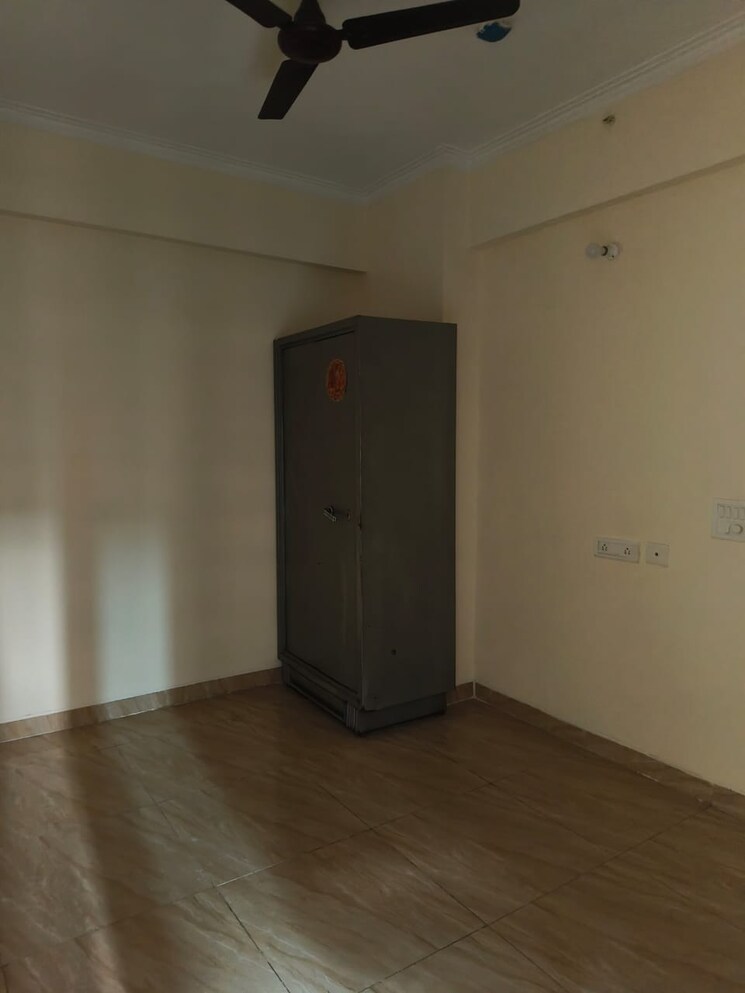 Room, gaur-city-2-14th-avenue 2 Bedroom 614 Sq.Ft. Apartment In Sector 16c Greater Noida Greater Noida 8648536