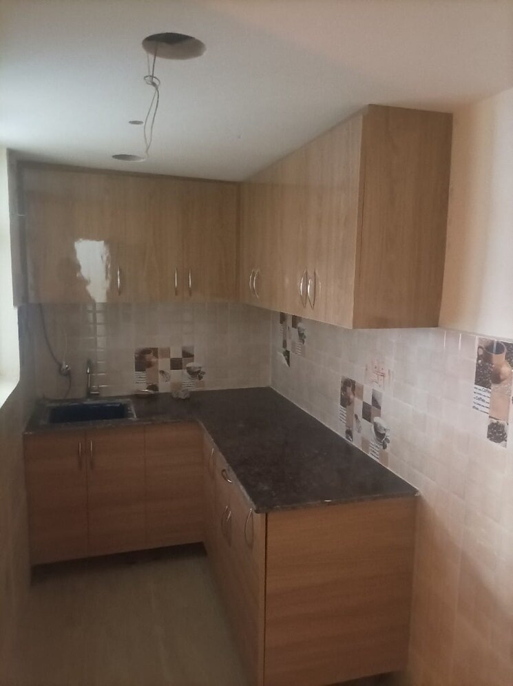 Kitchen, gaur-city-2-14th-avenue 3 Bedroom 719 Sq.Ft. Apartment In Sector 16c Greater Noida Greater Noida 8648571