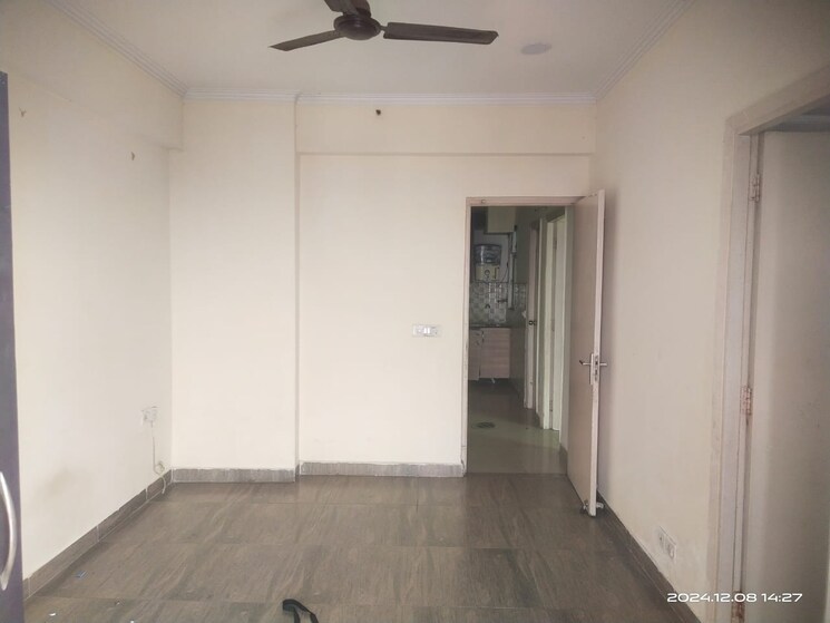 Room, gaur-city-2-16th-avenue 2 Bedroom 1210 Sq.Ft. Apartment In Sector 16c Greater Noida Greater Noida 8648614