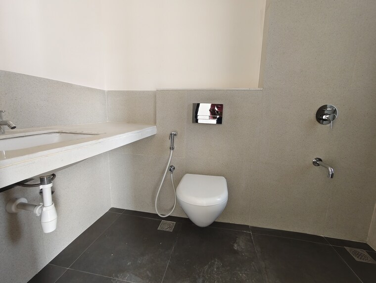 Bathroom, piramal-vaikunth-vairat 2 Bedroom 710 Sq.Ft. Apartment In Balkum Pada Thane 8648805