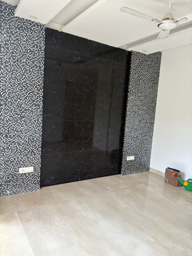 Bedroom, puri-anand-villas-phase-ii 3.5 Bedroom 1940 Sq.Ft. Apartment In Sector 81 Faridabad 8648692