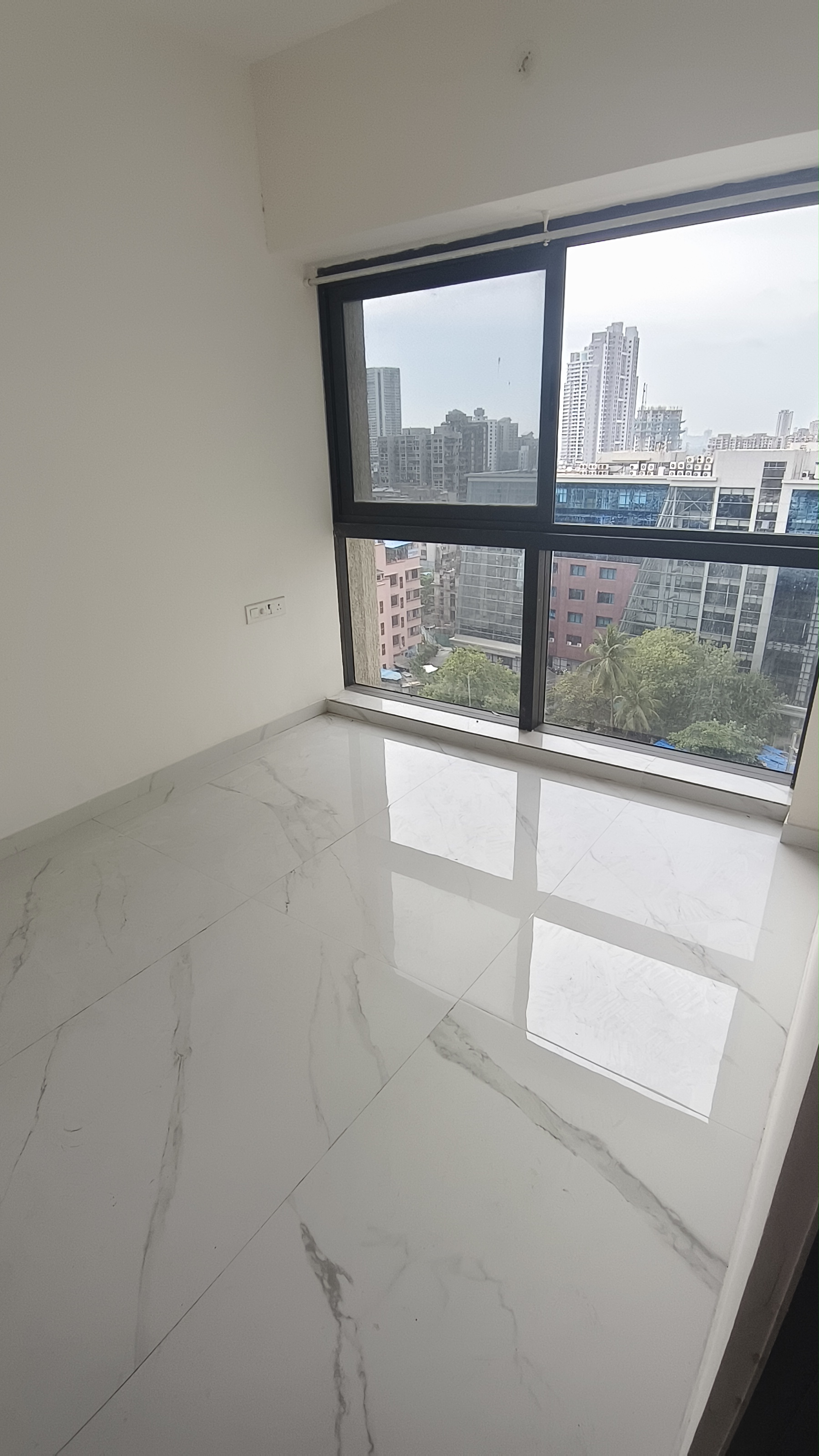 2 BHK + Extra Room Apartment For Rent in Level The Residences