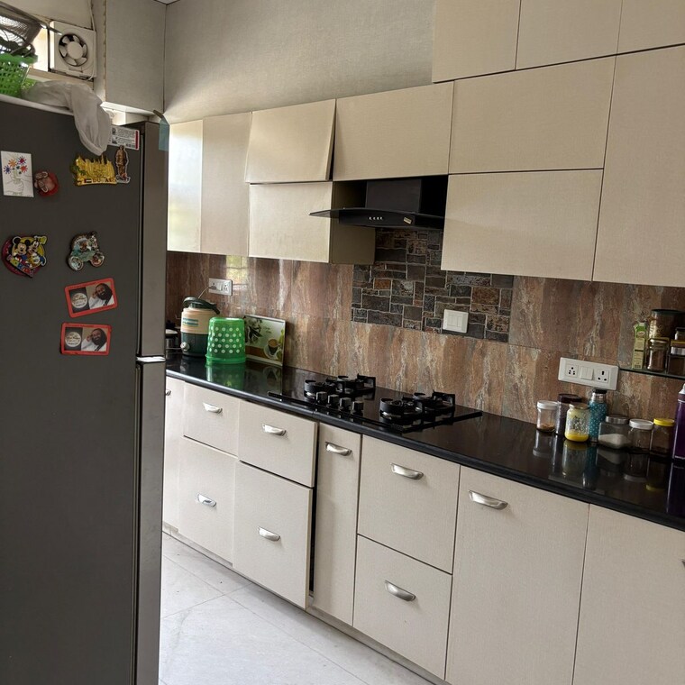 Kitchen, dlf-express-greens 4 Bedroom 2230 Sq.Ft. Apartment In Manesar Sector 1a Gurgaon 8648699