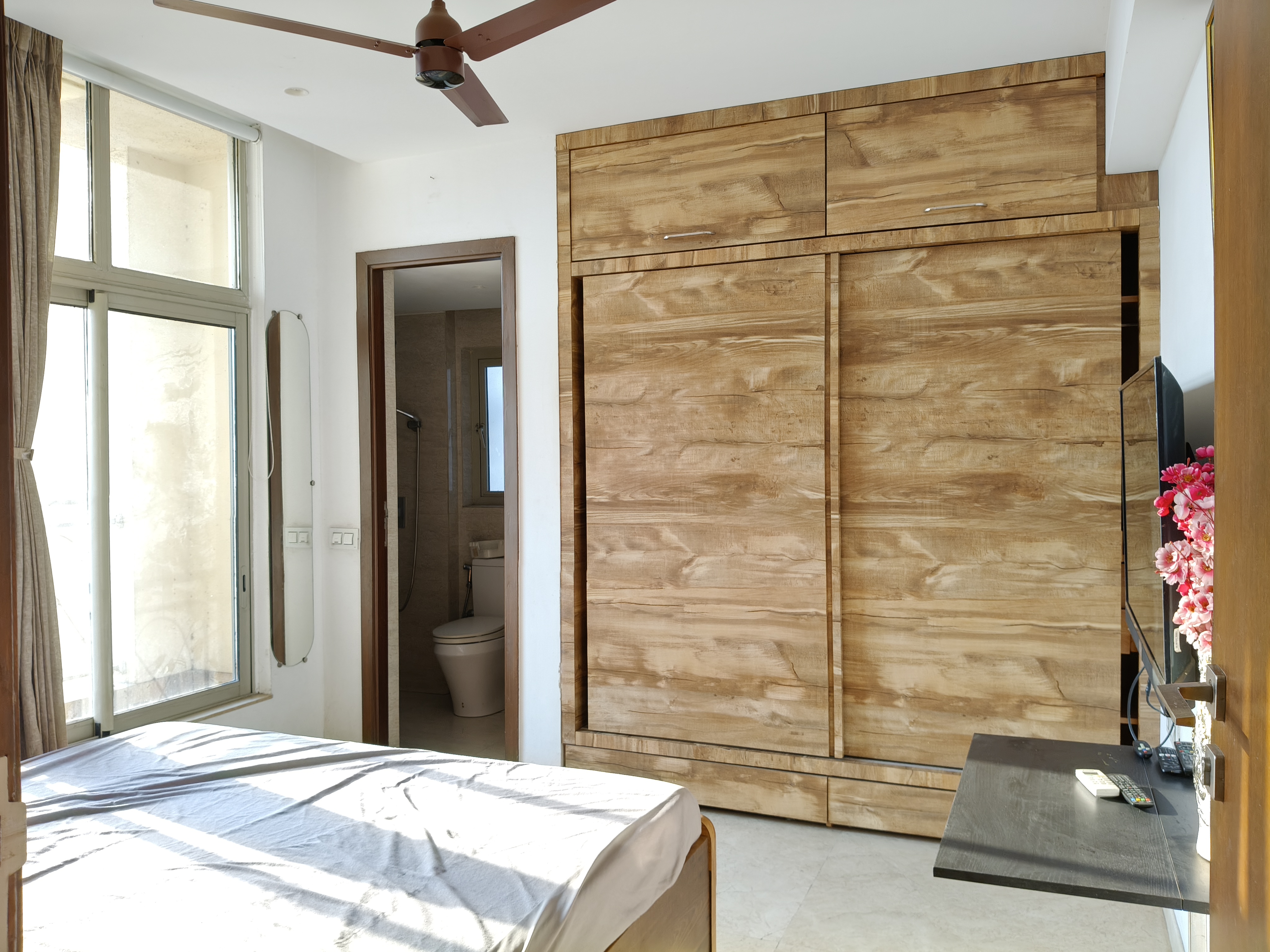 2 BHK 600 Sq.Ft. Apartment in Rosa Royale