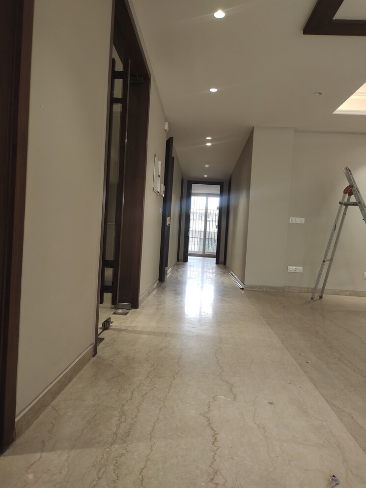 Kitchen, east of kailash 4 Bedroom 2800 Sq.Ft. Builder Floor In East Of Kailash Delhi 8648814