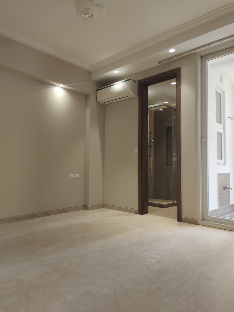 undefined, east of kailash 4 Bedroom 2800 Sq.Ft. Builder Floor In East Of Kailash Delhi 8648814