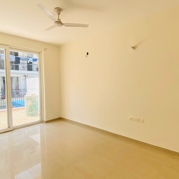 Room in 3 BHK Builder Floor at Omaxe Ambrosia, Mullanpur – for Rent