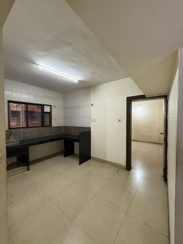 Room in 1 BHK Apartment at Madhuvishwa CHS, Bavdhan – for Rent