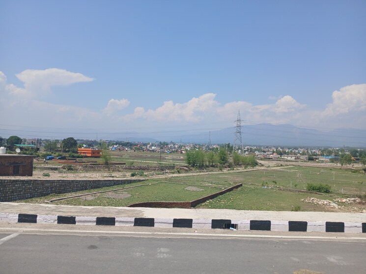 undefined, sherpur  200 Sq.Yd. Plot In Sherpur Dehradun 8648904