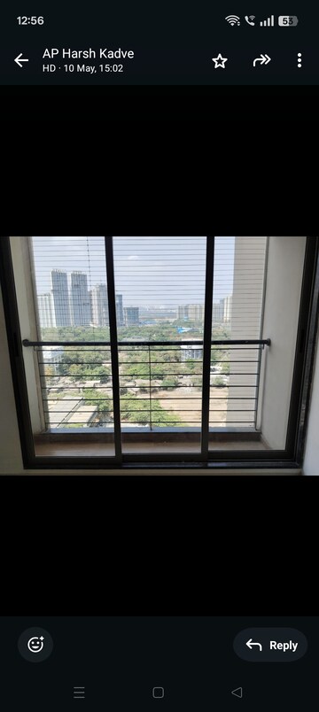 Room in 2 BHK Apartment at Runwal Eirene, Balkum Pada – for Rent