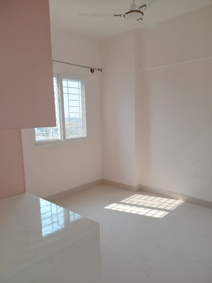 Room, confident-oxygen 3 Bedroom 1087 Sq.Ft. Apartment In Sarjapur Road Bangalore 8648931