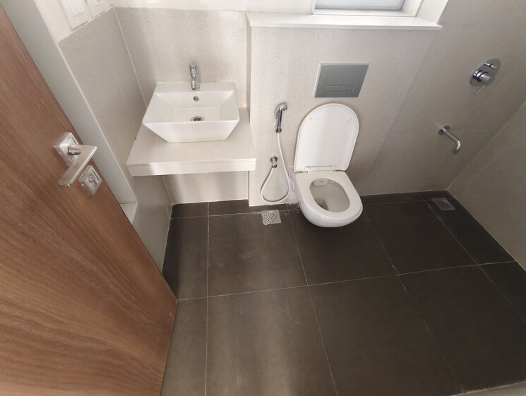 Bathroom, piramal-vaikunth-vairat 2 Bedroom 710 Sq.Ft. Apartment In Balkum Pada Thane 8648944