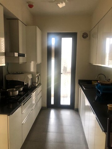 Kitchen in 2 BHK Apartment at Lodha Divino, Matunga East – for Sale