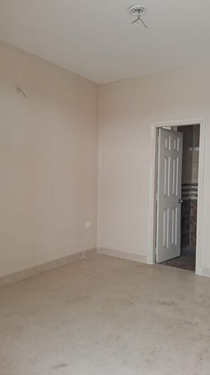 Room in 3 BHK Builder Floor at TDI The Grand Retreat, Sector 88 – for Sale