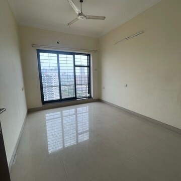 Room in 2 BHK Apartment at K Raheja Heights, Sankalp Colony – for Rent