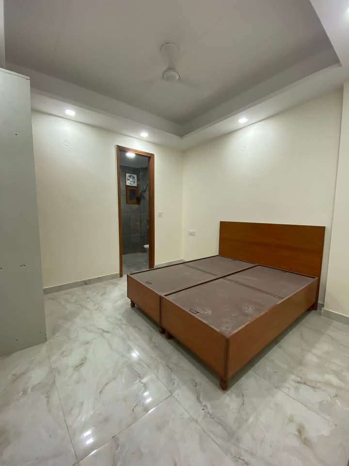 1 BHK + Pooja Room Apartment For Rent in Saket 