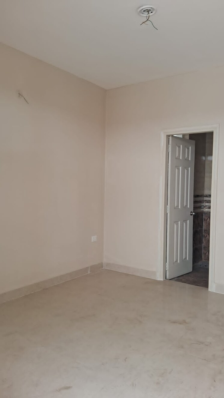 Room, tdi-the-grand-retreat 3 Bedroom 2250 Sq.Ft. Builder Floor In Sector 88 Faridabad 8649117