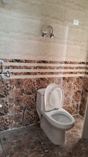 Bathroom in 3 BHK Builder Floor at TDI The Grand Retreat, Sector 88 – for Sale