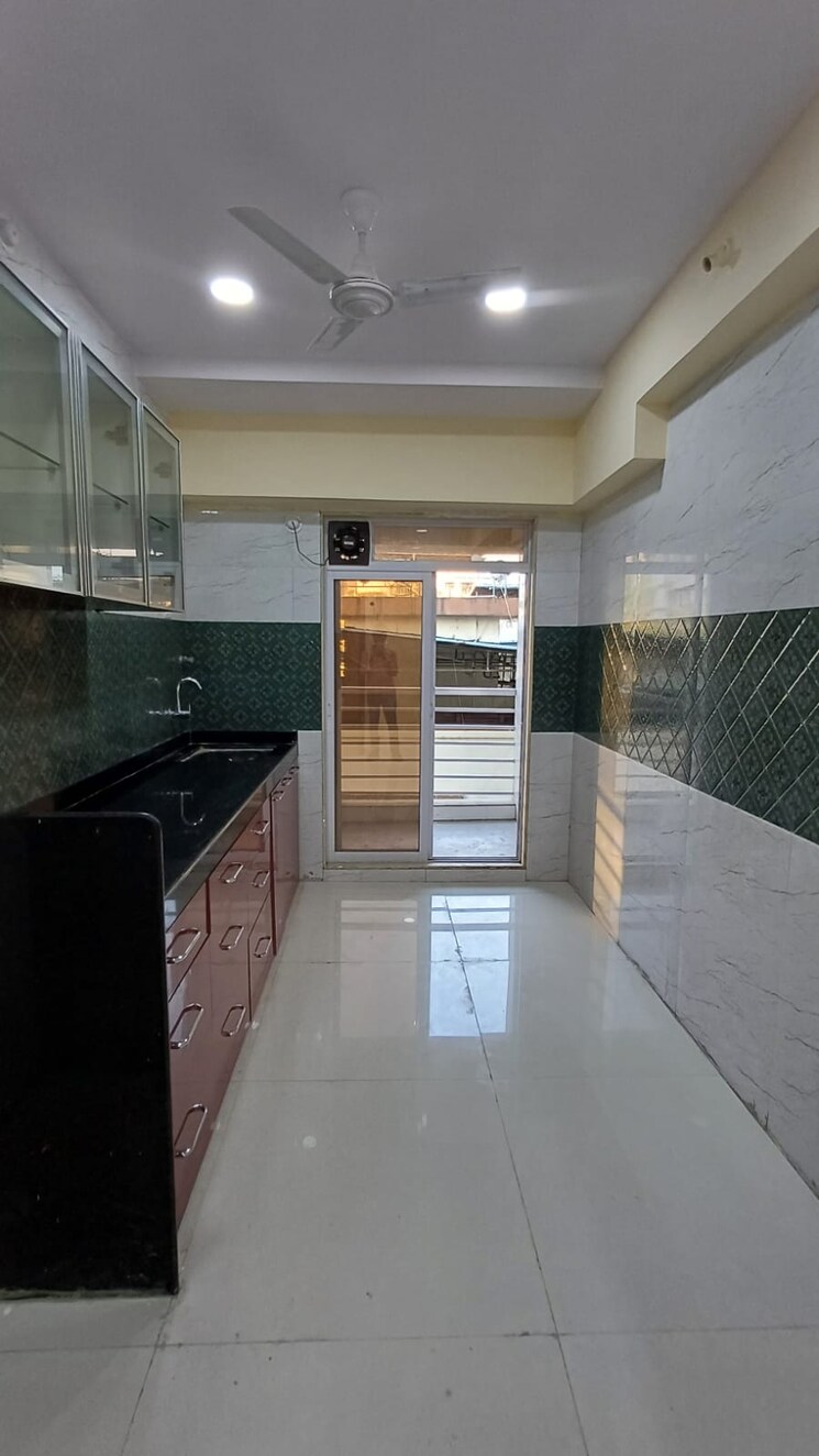 Kitchen, ghantali 2 Bedroom 700 Sq.Ft. Apartment In Ghantali Thane 8649174