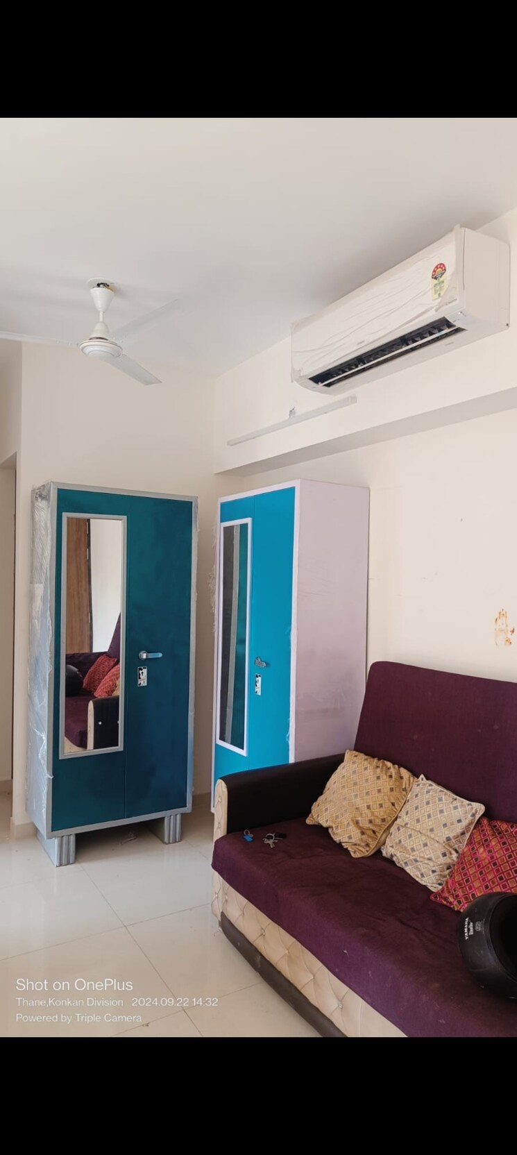 Room, thane west Pg For Boys In Thane West 8649218
