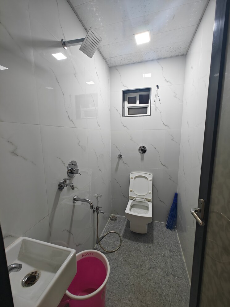 Bathroom, kartik-regency 2 Bedroom 1300 Sq.Ft. Apartment In Cbd Belapur Sector 15 Navi Mumbai 8649232
