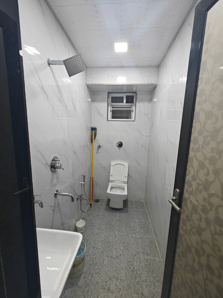 Bathroom, kartik-regency 2 Bedroom 1300 Sq.Ft. Apartment In Cbd Belapur Sector 15 Navi Mumbai 8649232