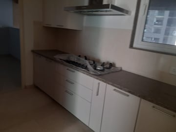 Kitchen in 3 BHK Apartment at Lokhandwala Minerva Mahalaxmi, Mahalaxmi – for Rent