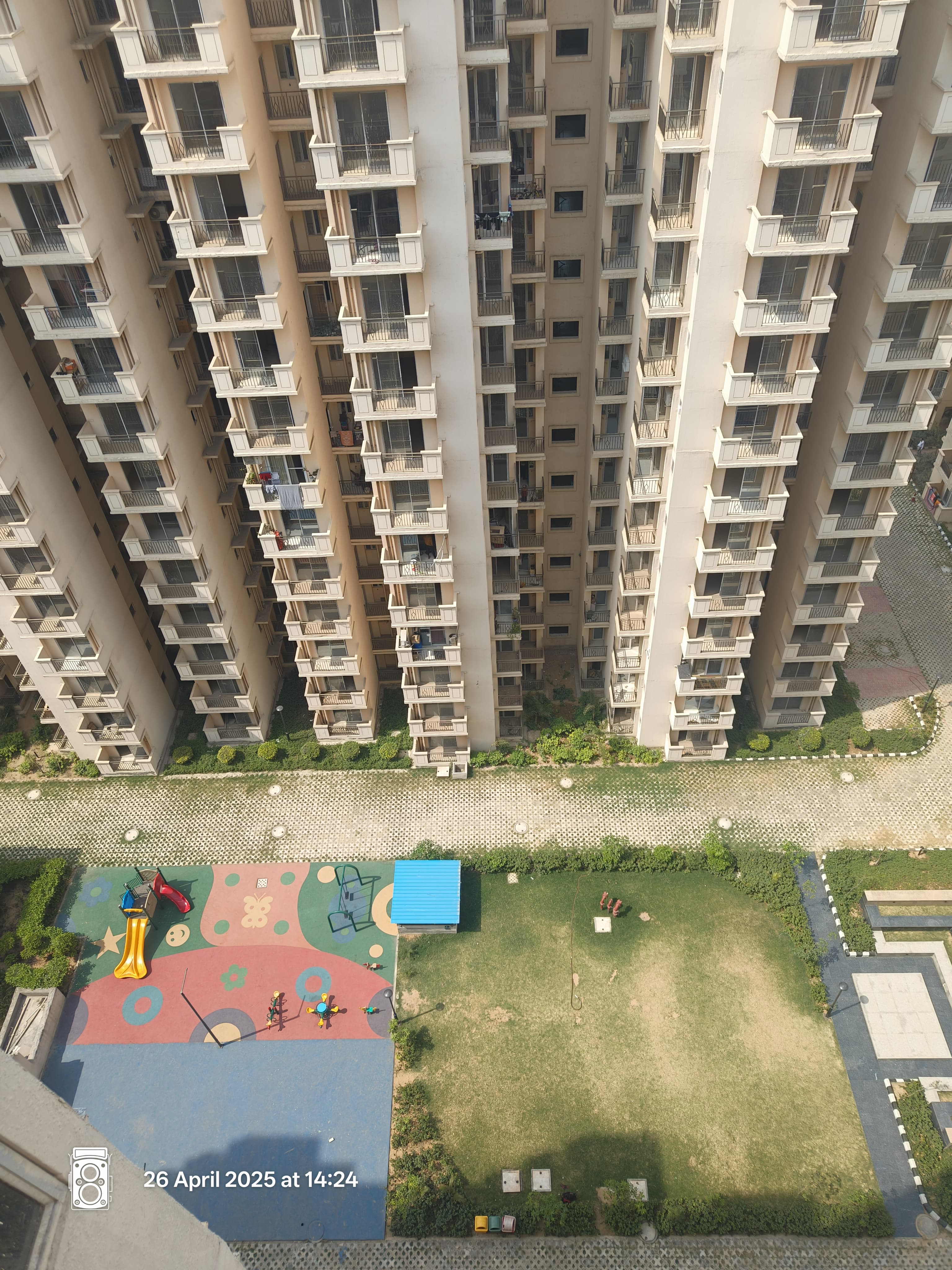 2 BHK Apartment For Rent in MRG The Balcony