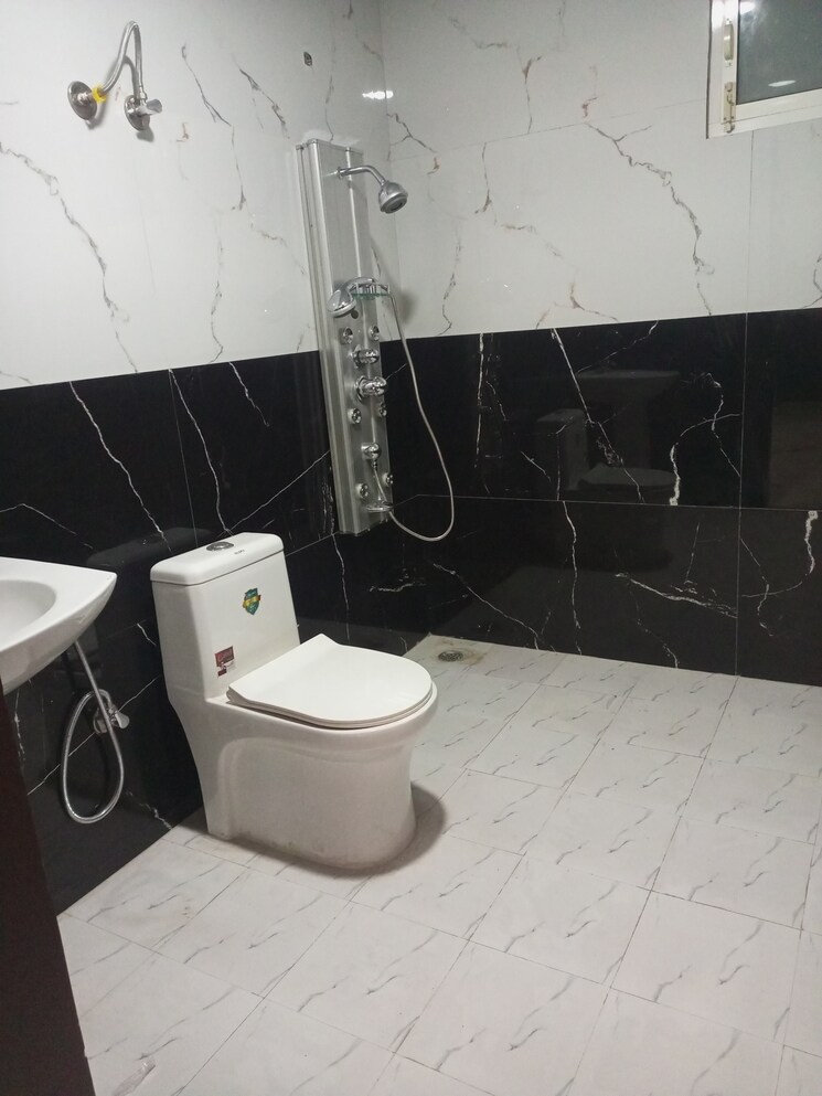 Master Bedroom, sector 119 2 Bedroom 950 Sq.Ft. Builder Floor In Sector 119 Noida 8649349