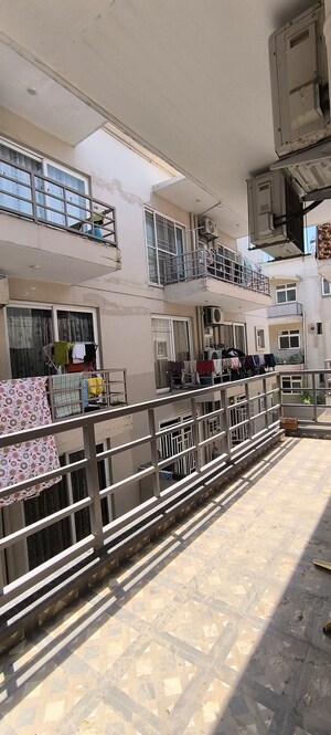 3 BHK Builder Floor For Sale in BPTP Amstoria, Sector 102