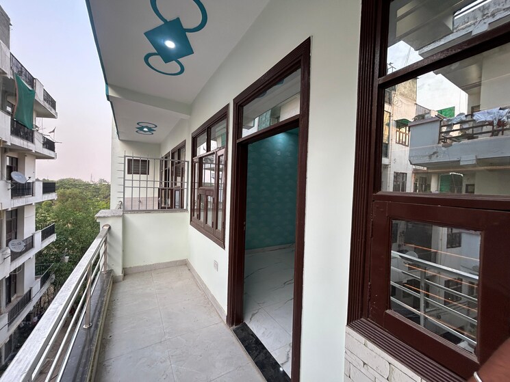 Balcony, balaji-enclave 3 Bedroom 1250 Sq.Ft. Builder Floor In Govindpuram Ghaziabad 8649331