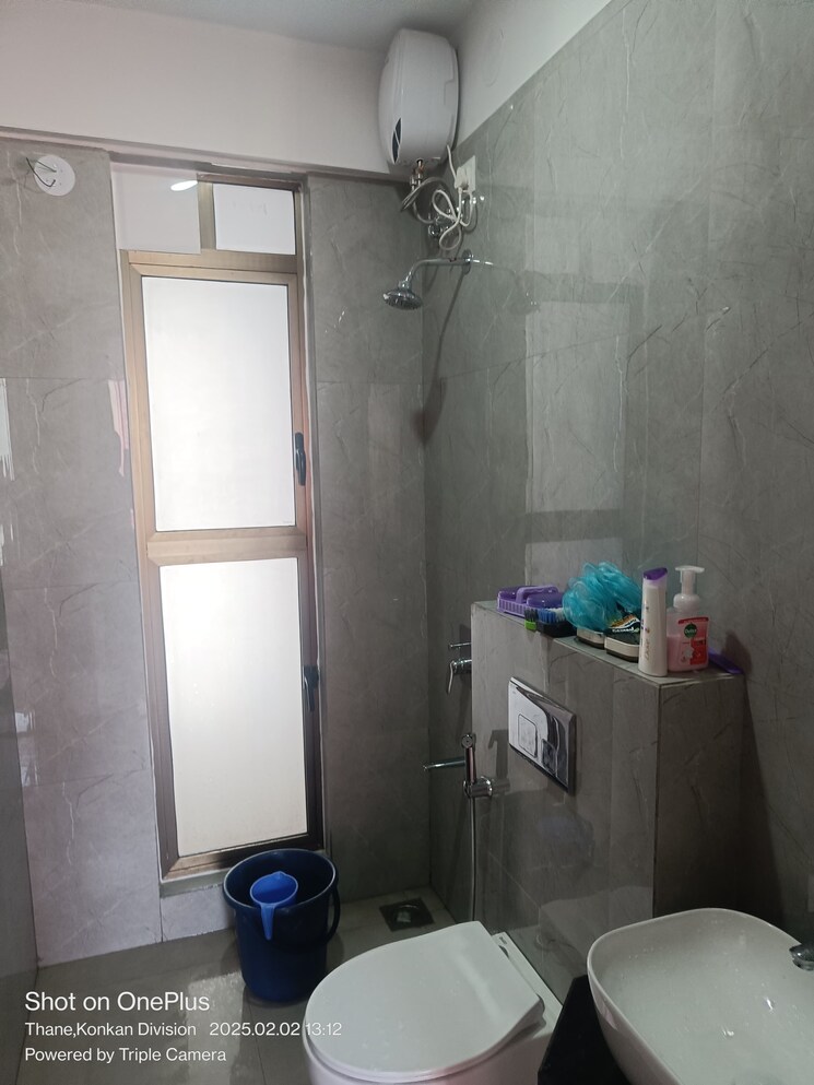Bathroom, vartak nagar Pg For Boys In Vartak Nagar 8649306