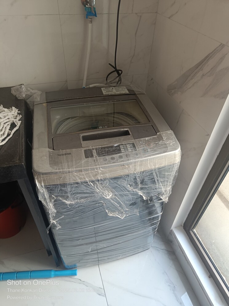 Bathroom, vartak nagar Pg For Boys In Vartak Nagar 8649306