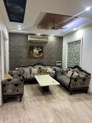 Living Room in 3 BHK Builder Floor at Vile Parle East – for Rent