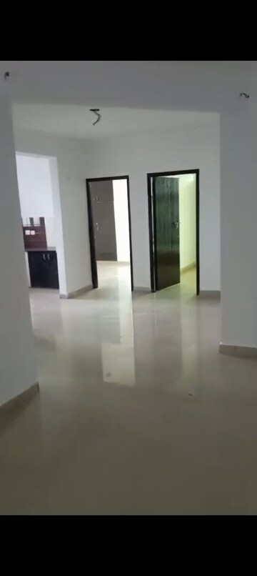 Room in 3 BHK Apartment at Meenal Balmukund Residency, Raj Nagar Extension – for Sale