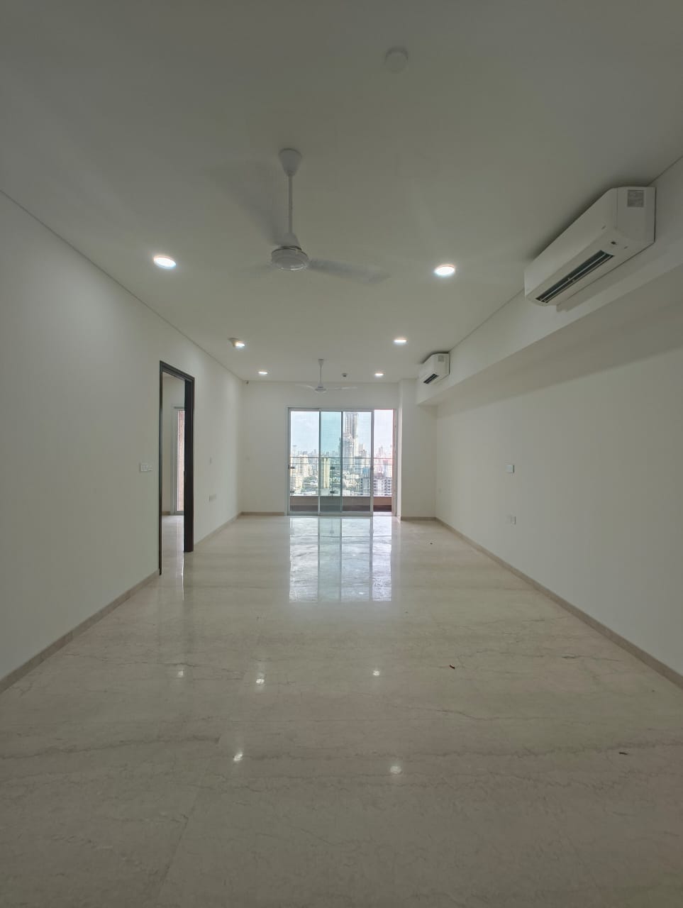 3 BHK Apartment For Rent in Lokhandwala Minerva Mahalaxmi