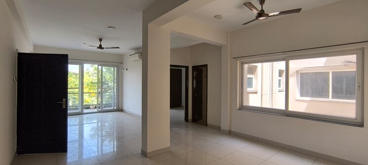 Room, bptp-amstoria 3 Bedroom 2229 Sq.Ft. Builder Floor In Sector 102 Gurgaon 8649389