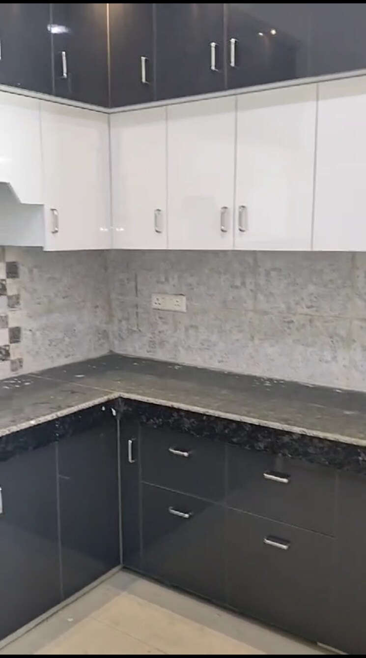 Kitchen, wave-city 3 Bedroom 1280 Sq.Ft. Apartment In Wave City Ghaziabad 8649410