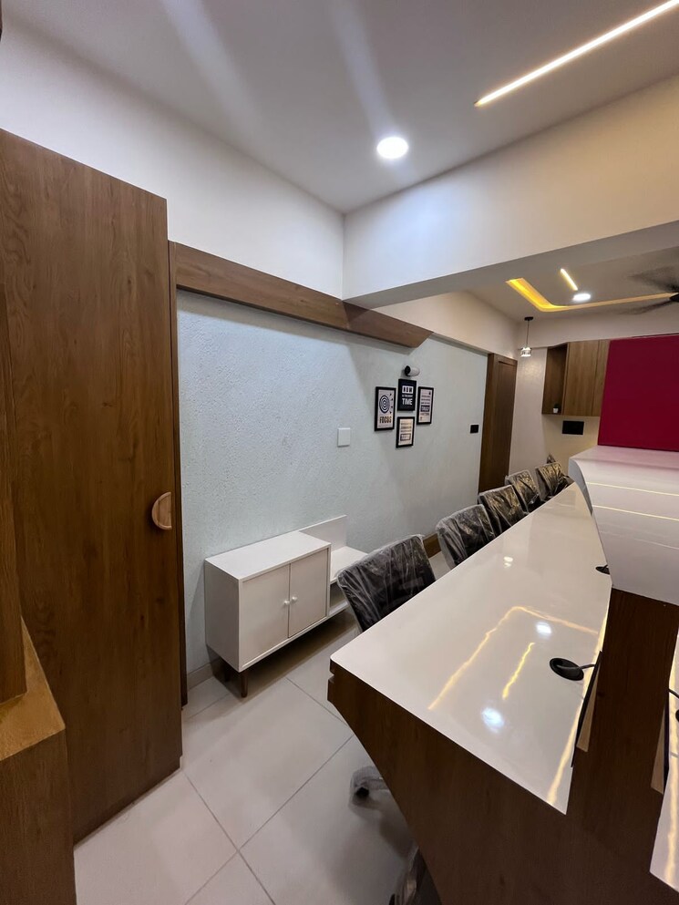 Team Area, shyamal Commercial Office Space 1010 Sq.Ft. In Shyamal Ahmedabad 8649443