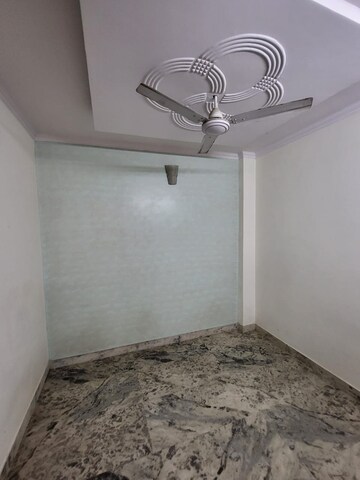 Bedroom in 1.5 BHK Builder Floor at Govindpuri – for Sale