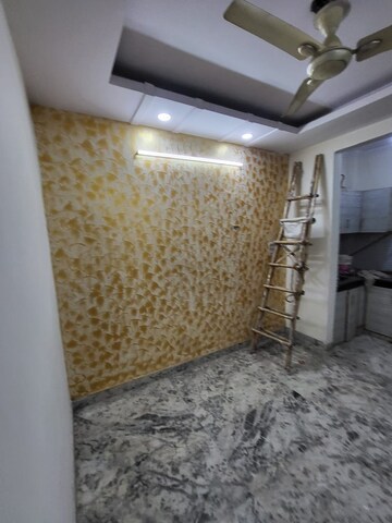 Living Room in 1.5 BHK Builder Floor at Govindpuri – for Sale