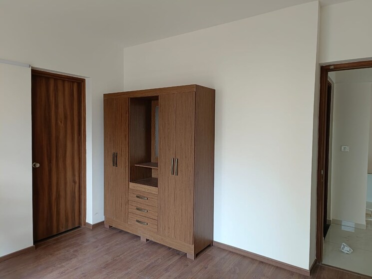 Room, satya-the-hermitage-phase-2 3 Bedroom 2313 Sq.Ft. Apartment In Sector 103 Gurgaon 8649515