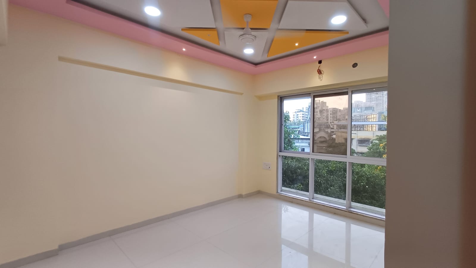 2 BHK + Extra Room Apartment For Rent in Vaibhav Chs