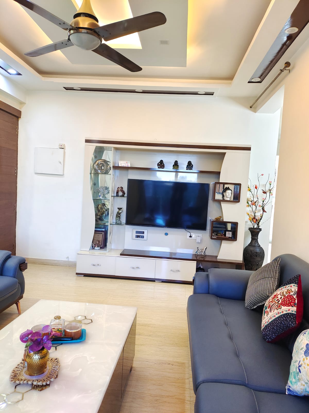 3 BHK + Pooja Room,Servant Room Apartment For Sale in Tulip Ace