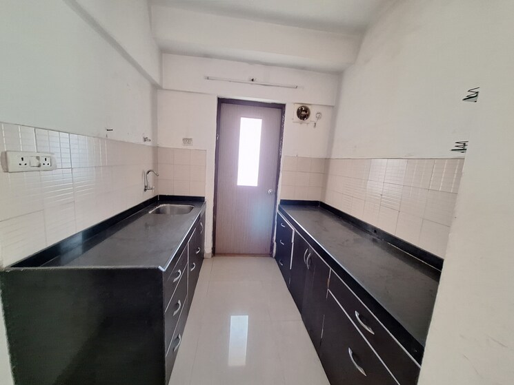 Kitchen, lodha-casa-rio-gold 2.5 Bedroom 1170 Sq.Ft. Apartment In Dombivli East Thane 8649615