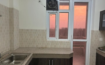 2 BHK Apartment For Sale in Indiabulls Centrum Park, Sector 103